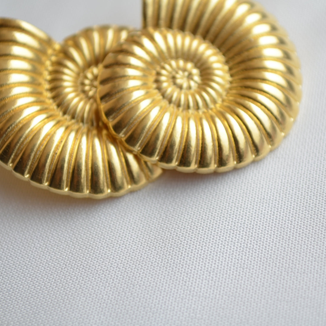 BURNING COWRY III KÜPE